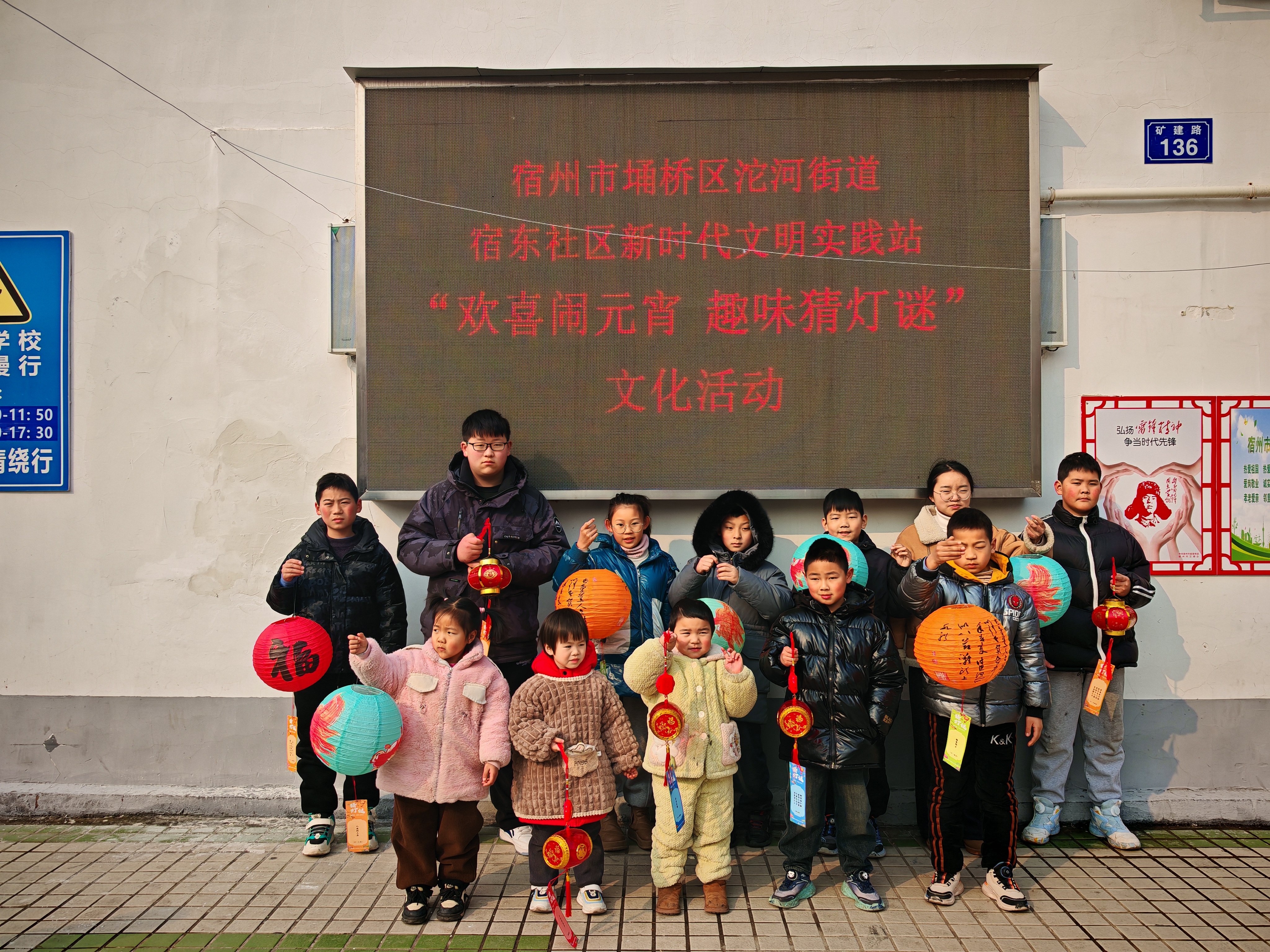图示, 示意图

中度可信度描述已自动生成