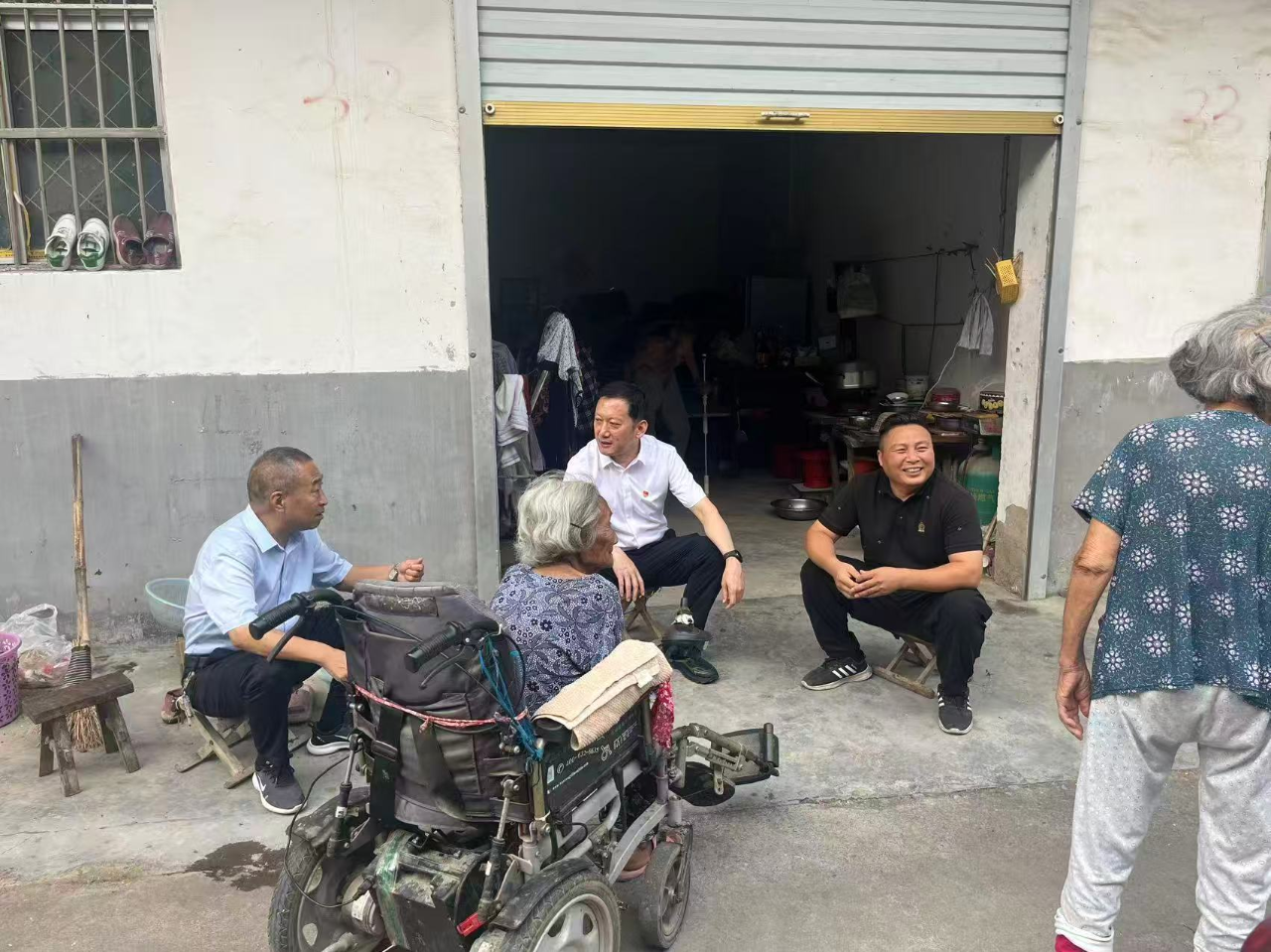 18a8efe48f259d09256fa0e618c64815