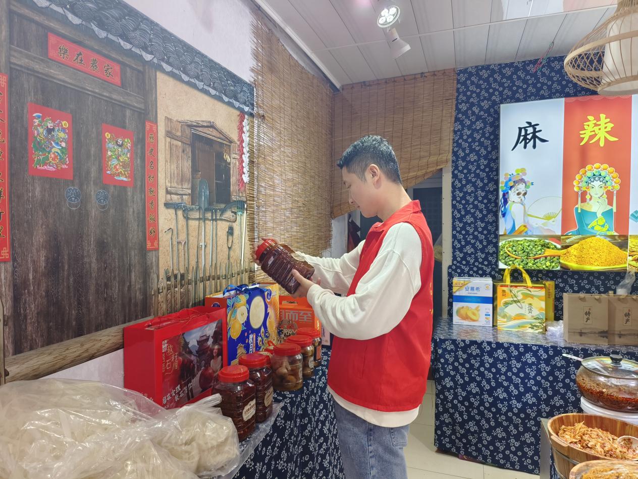 563a9da5c9994a4f692251836ef2a48f