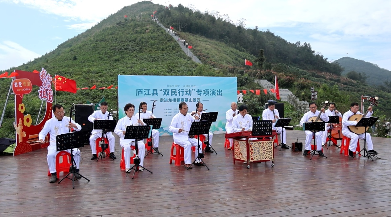 民乐合奏 (1).JPG