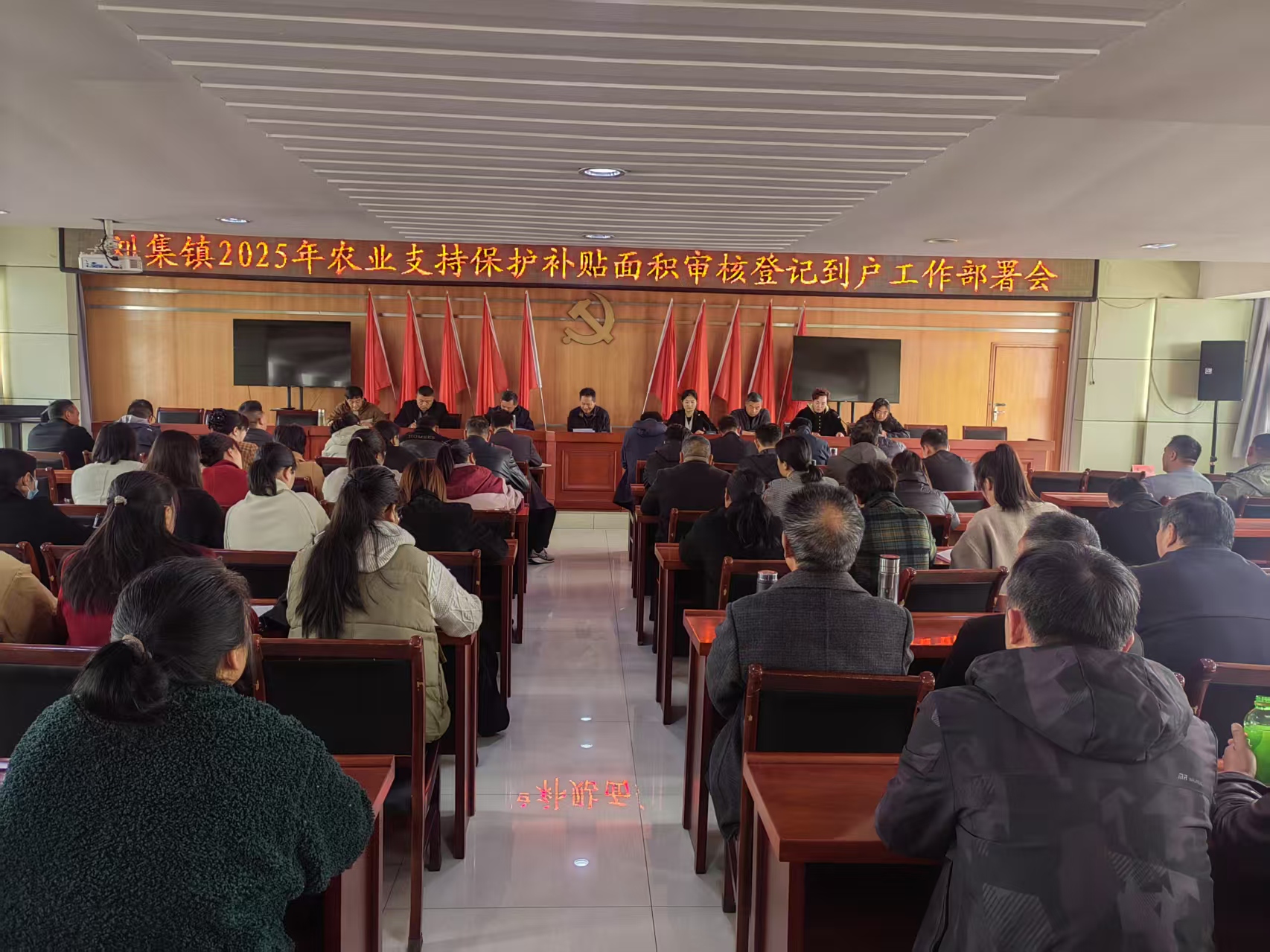 D:/硬盘/Desktop/照片/微信图片_20250923165341_11_13.jpg微信图片_20250923165341_11_13