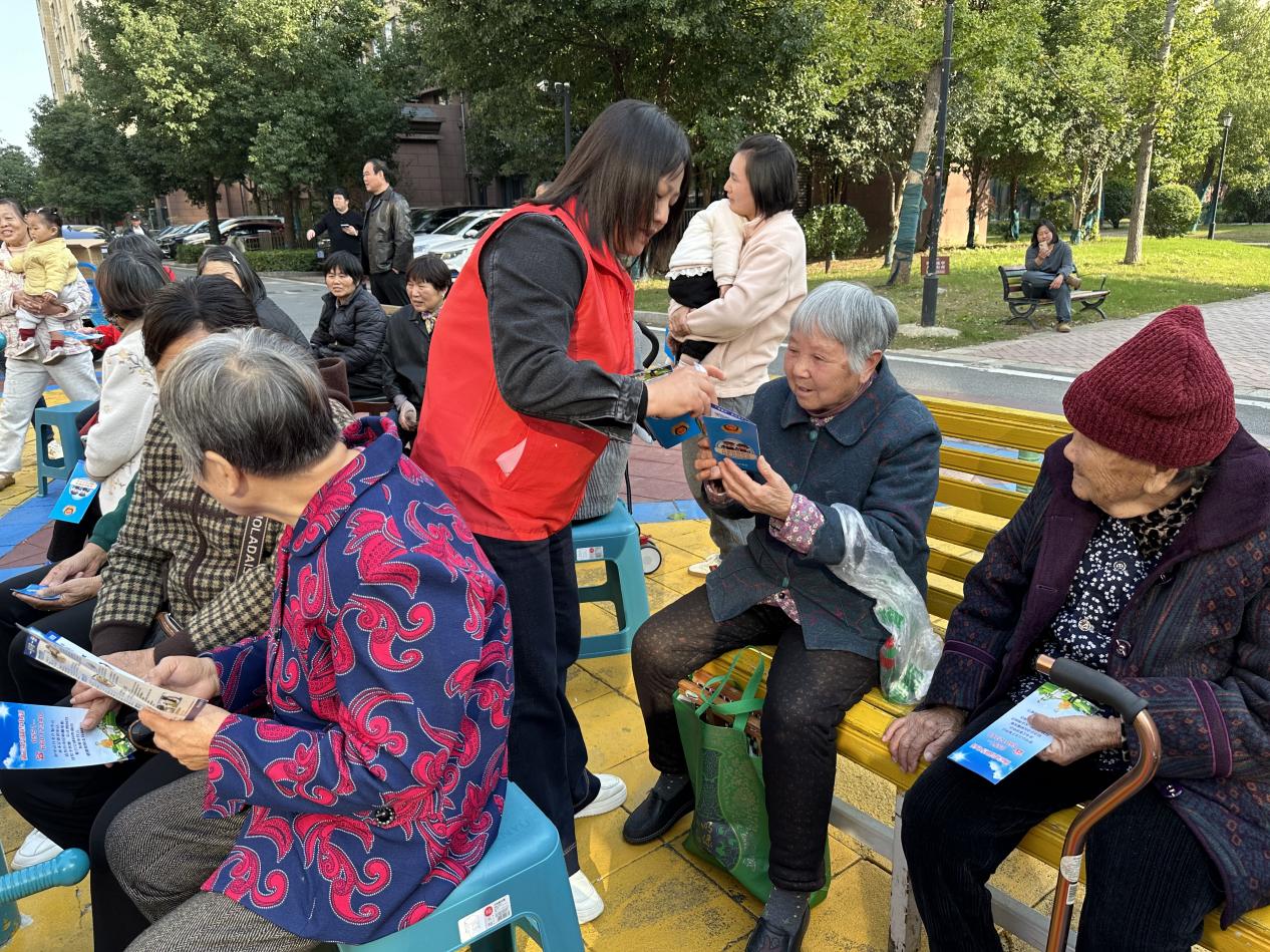 4f2746915620221b128e9dc61d777cd7