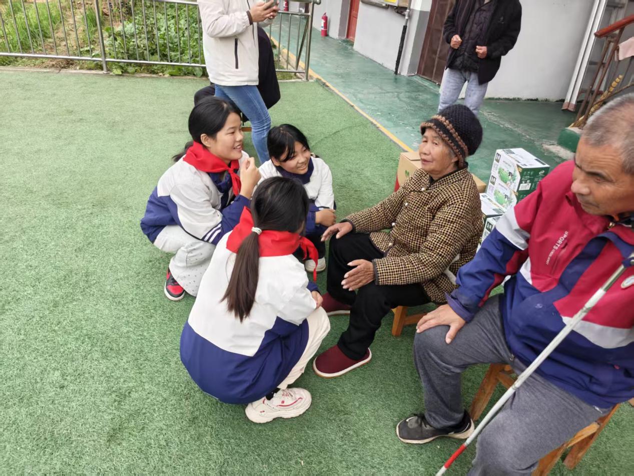 e5c66ef052f541fb5b49209b0a2d29dc