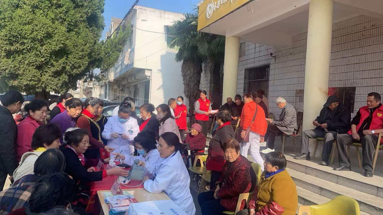 2eeb0b6787e432751f8b3e30385f8581