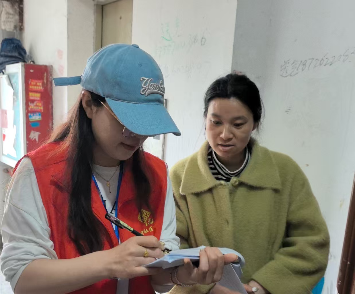 4120d4d12a70f45b14daa09e72f8be45