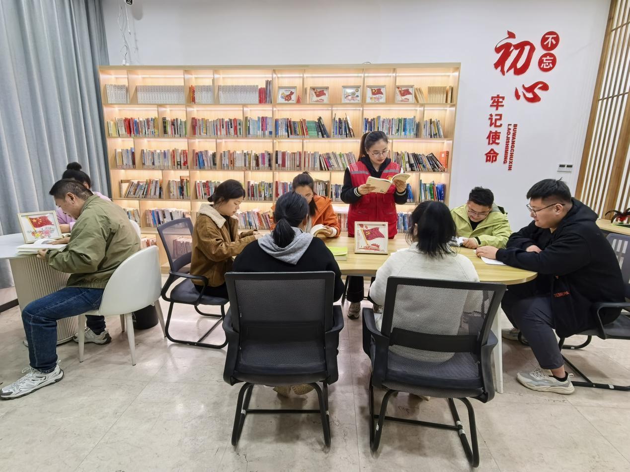 210a9c298d93bb6c7869ee16b0194f1d