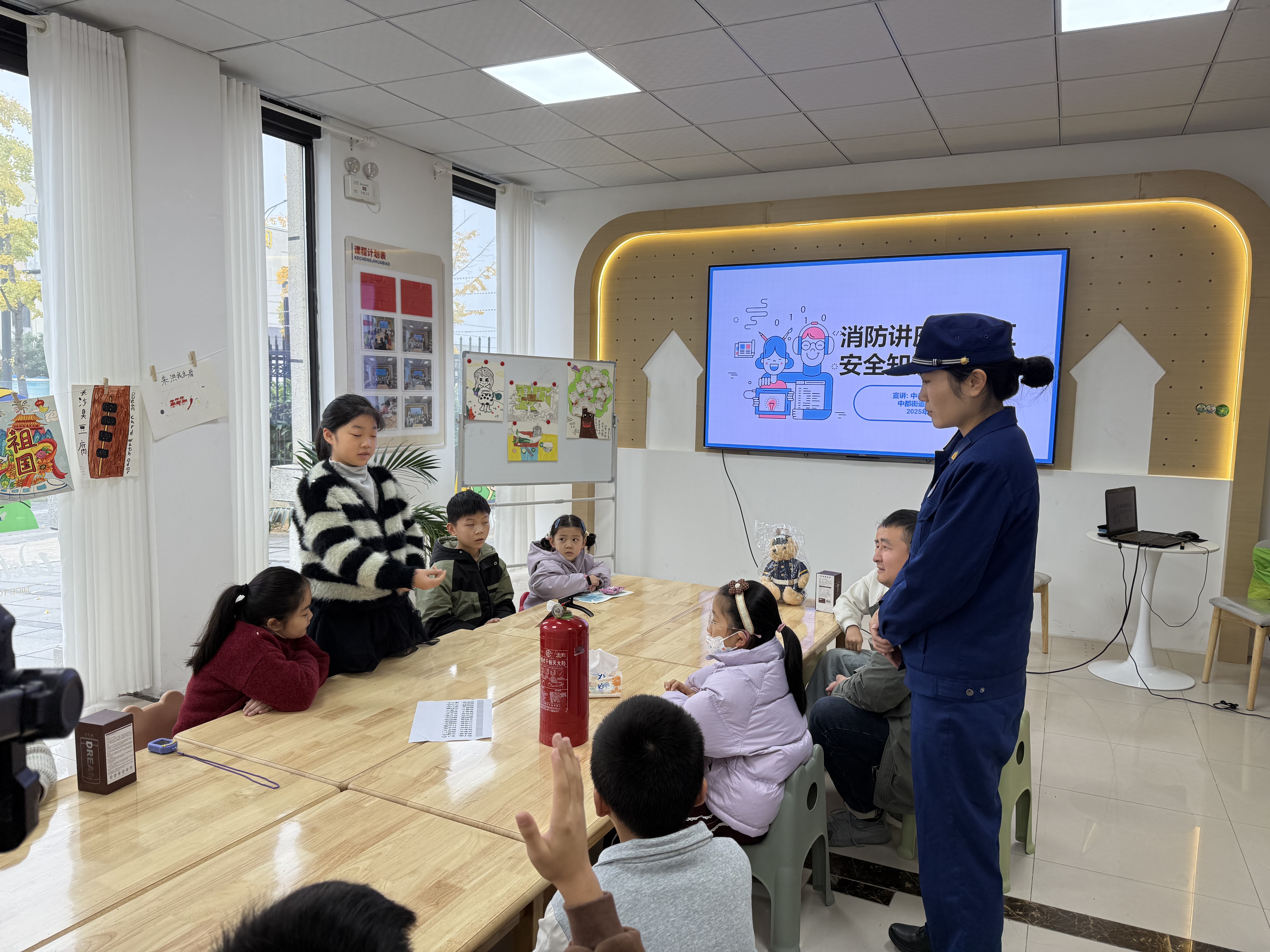 de71065e9493a309a05c031b69ba241b