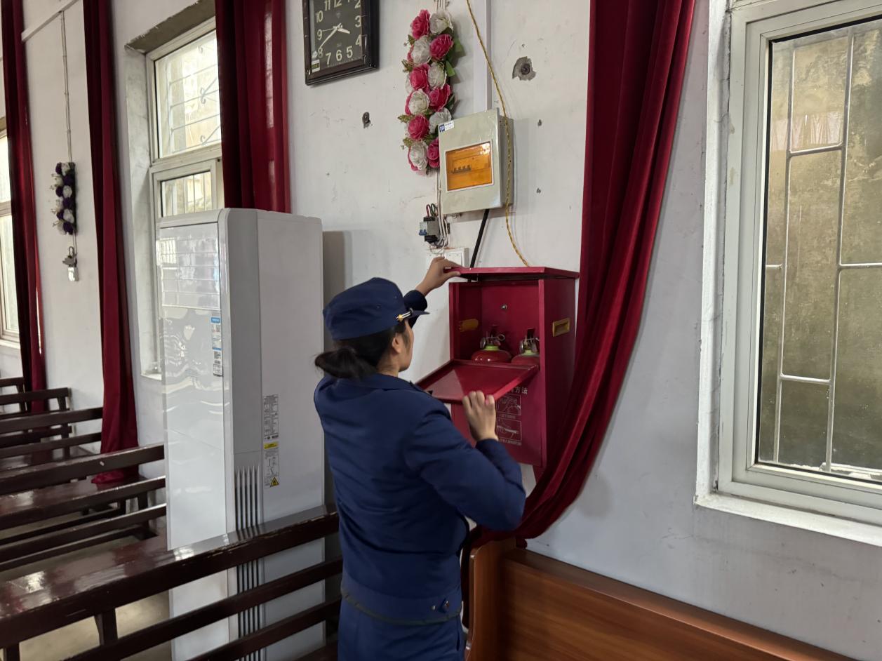 2b2c74e96b0bdc5be213bab18055ef3e