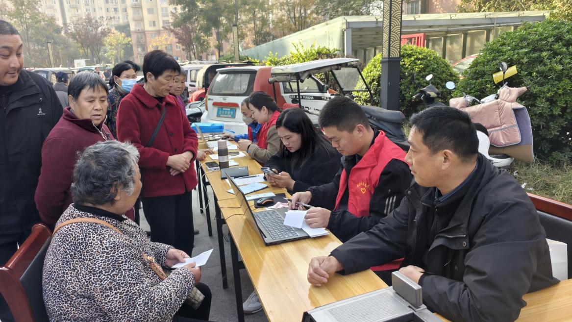 2ee597b64fe763a242a573ba81e22ce0