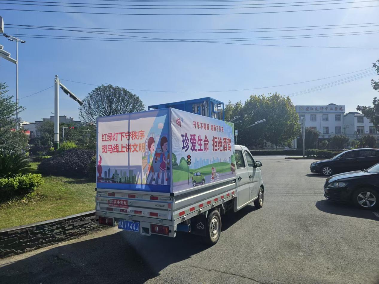 bbe6329b9dc9a828cc7382fffab71bc4