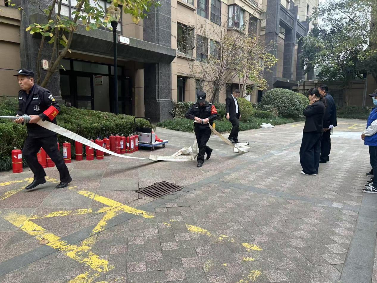 c2764513853f236dc38568cde51beecf