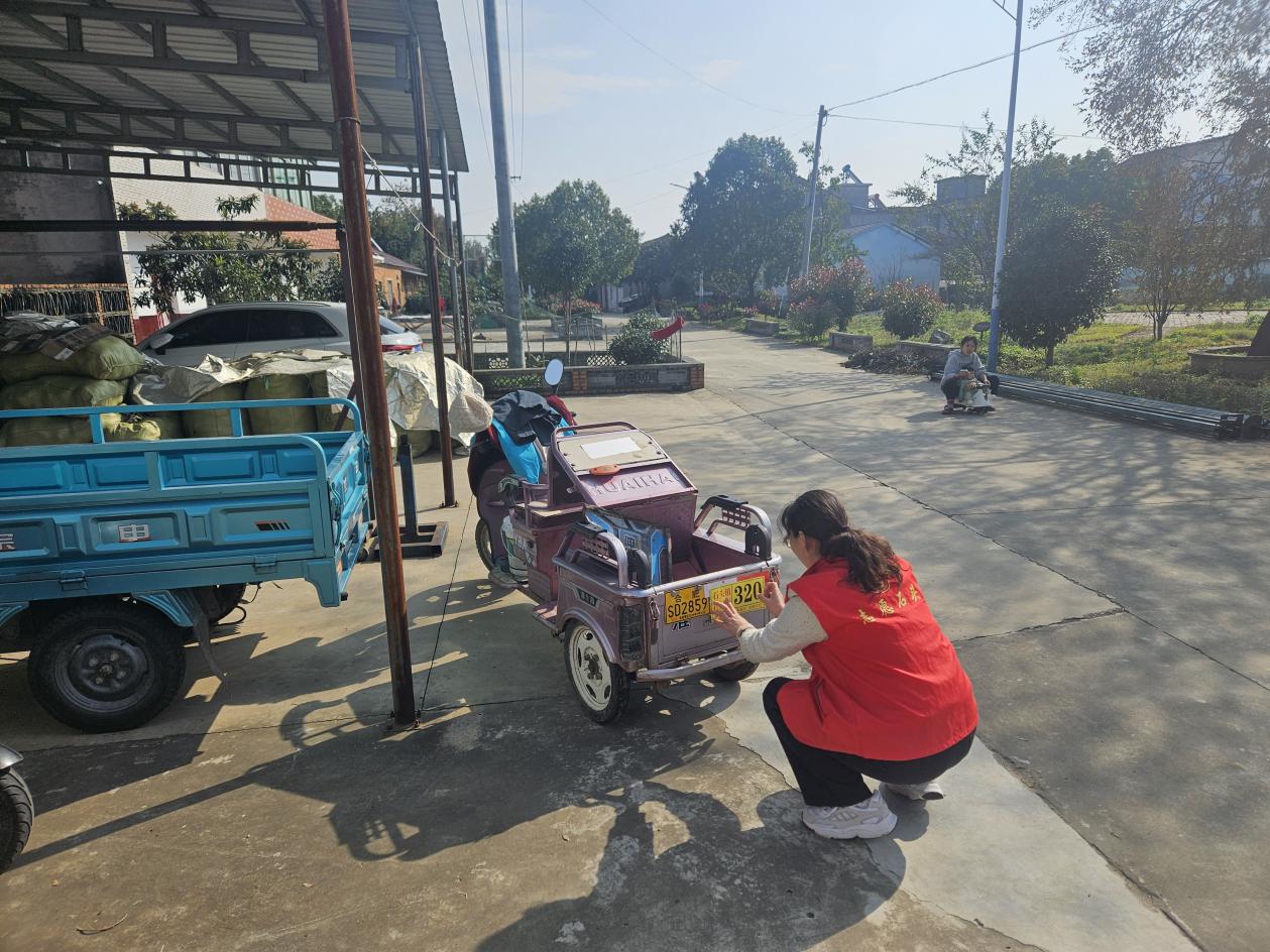 1704b15cd87f229e9d479c9ce759c135