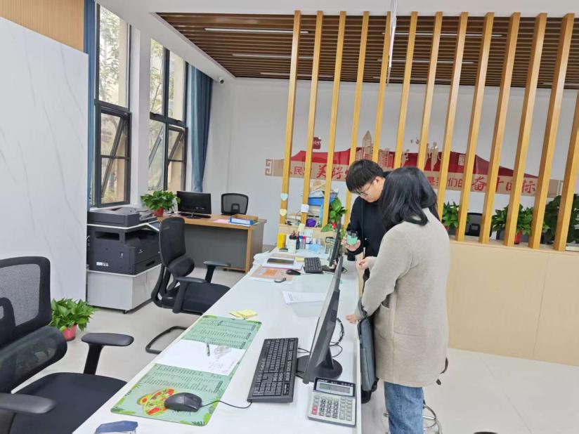 ad72768b14392e4cff7223064f7d295