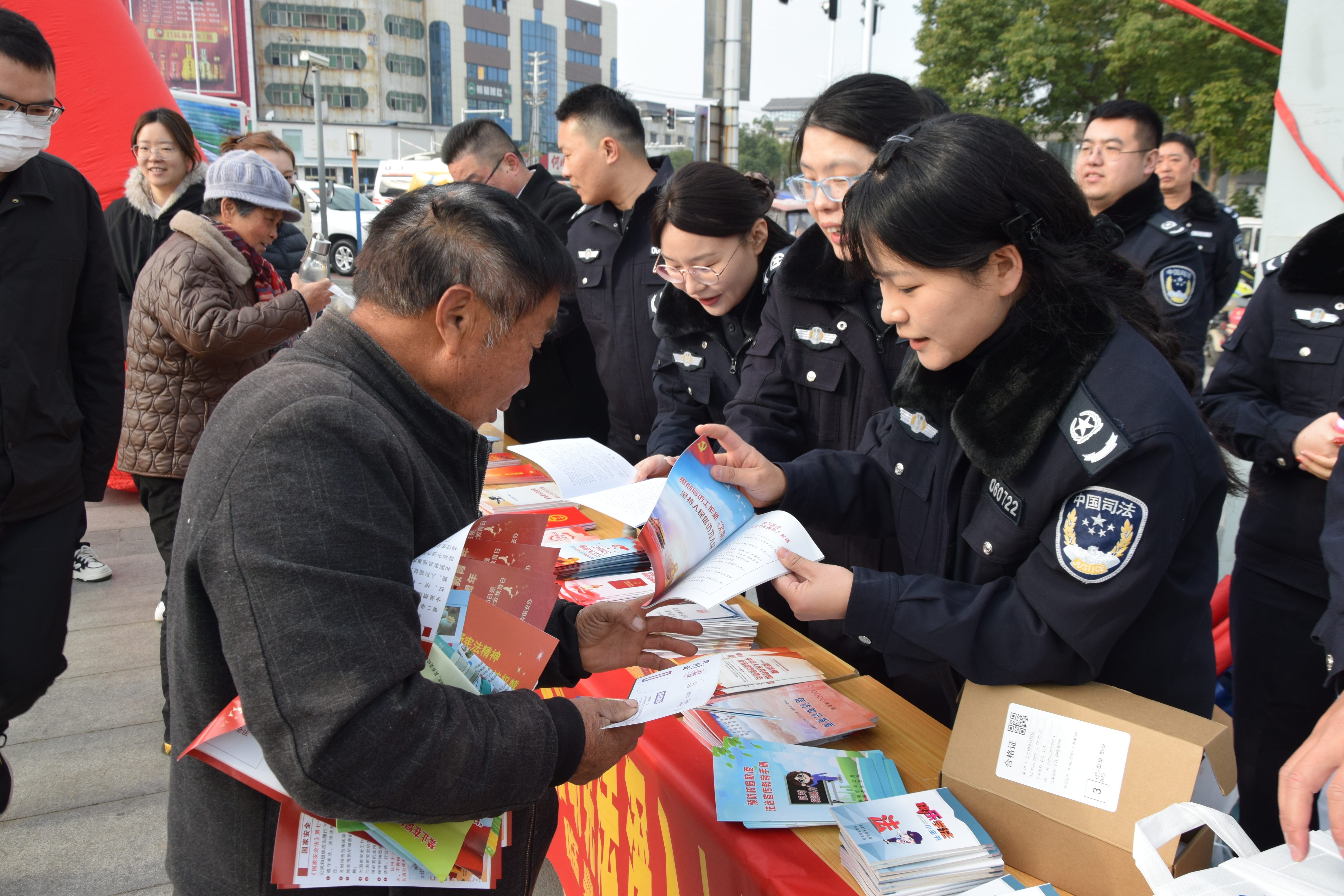 53f7847f0bf1d8171c3f12299bc03a80