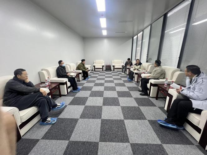 ea60219e67e2b6291a52f7a57ee83384