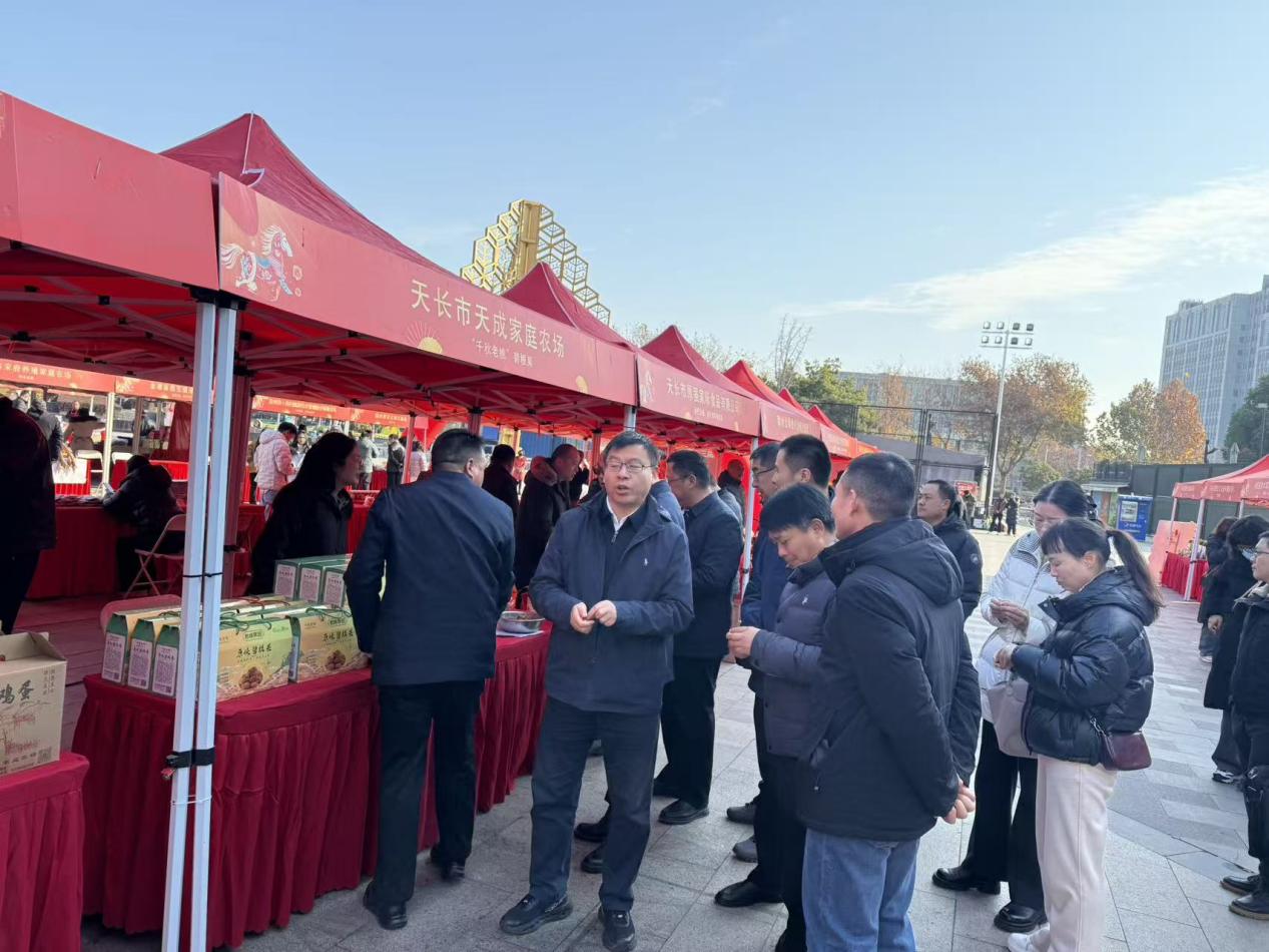 7eb6e52bb0d08dc70abd4fdb8a9cf798