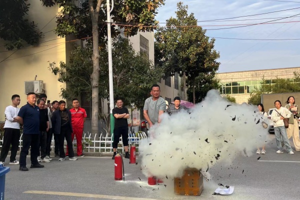 消防演练照片.jpg