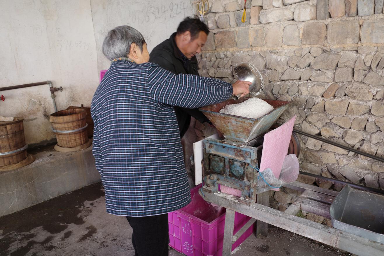 f4e7decb150e880196552201a98bb90d