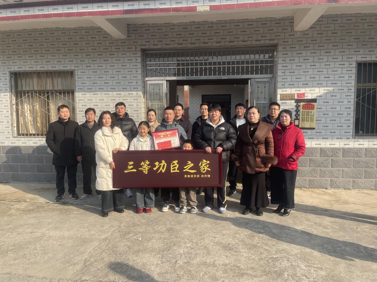 5cf7638ce606ef383c9e88a50e696ad3