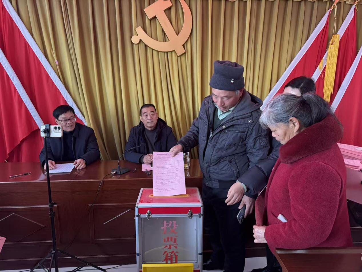 032e89445722fd976af25e8122b1a21e