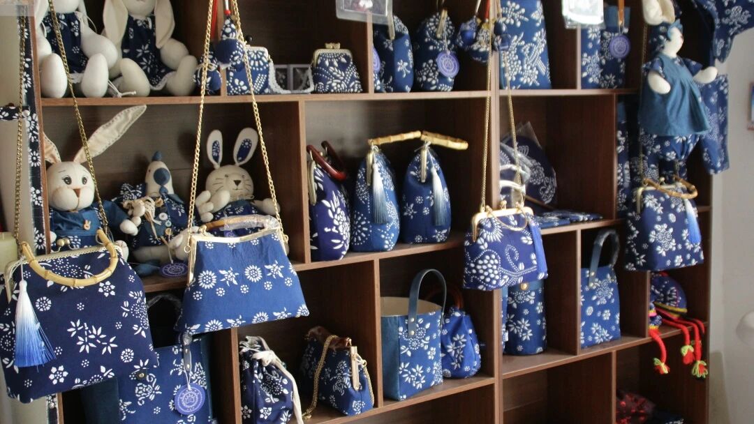 26796a58cce4f6f3c7cea405b2c0b115