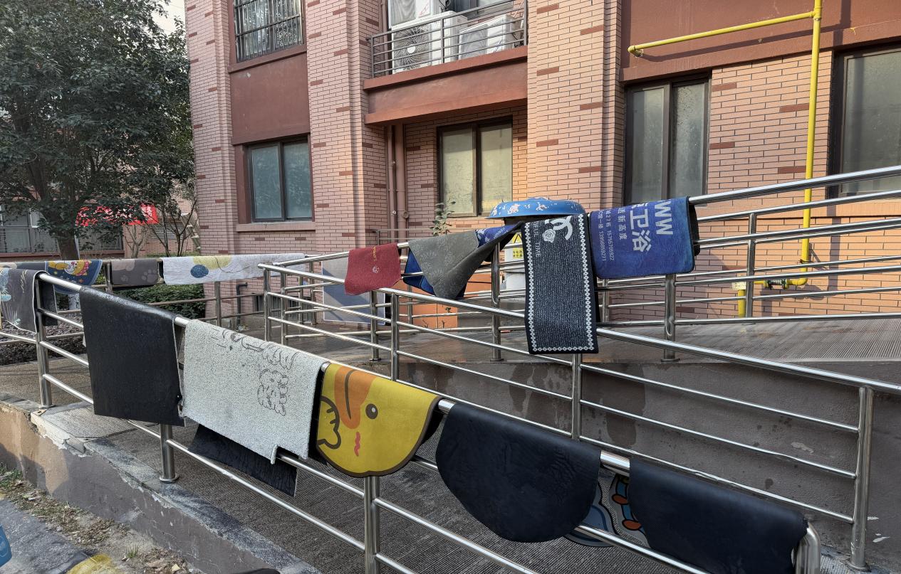 eac98cff15f479689cab554e0d047517