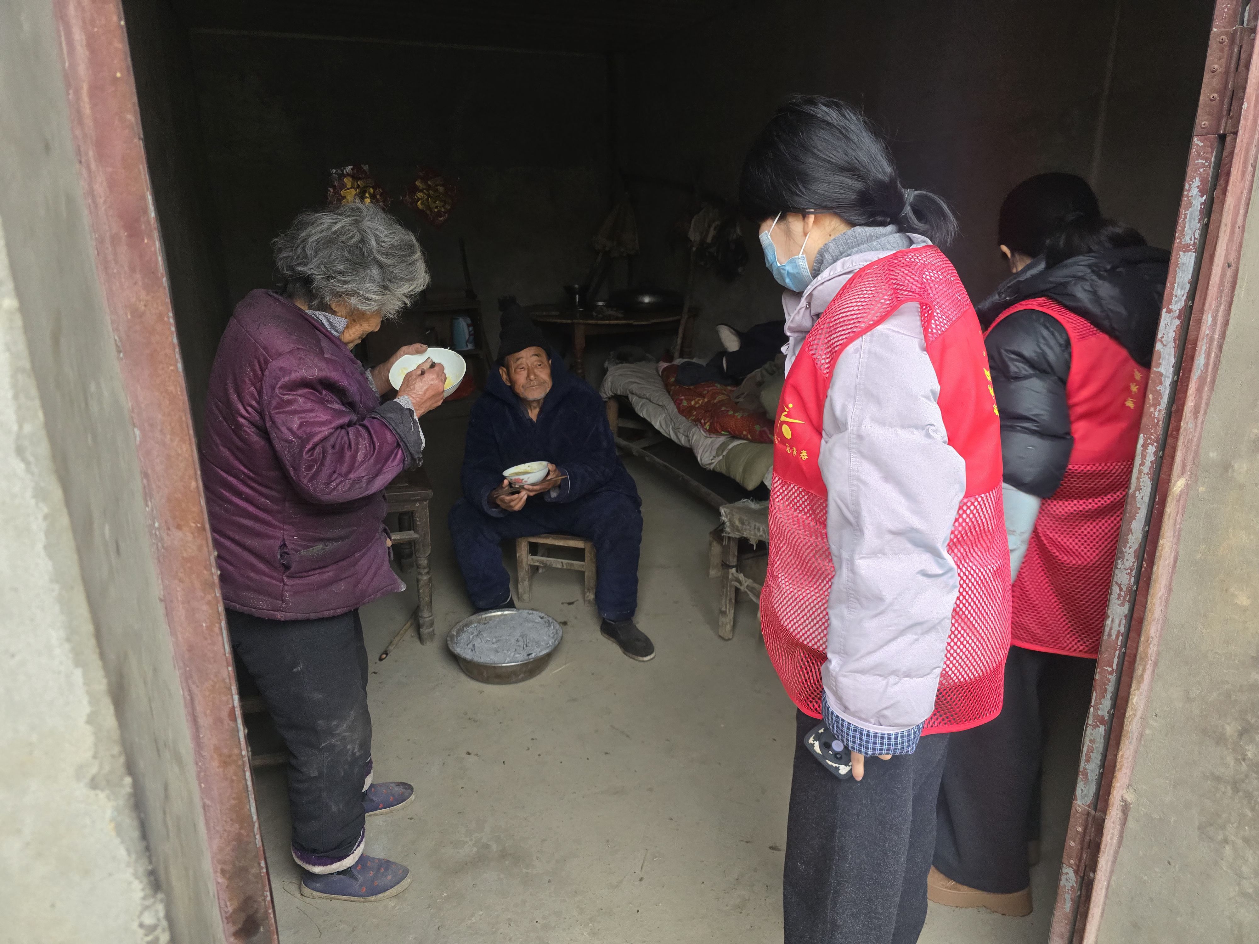 bedc4a2f3193d26f8b7c72d017e00273