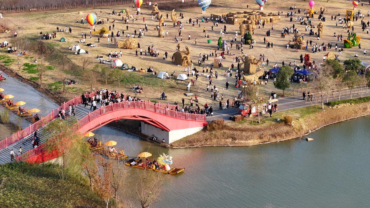 dee793050bba34f542479db8581b1a43