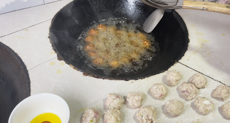 75b9ff52-fab3-4a3b-8069-3800b42d9063