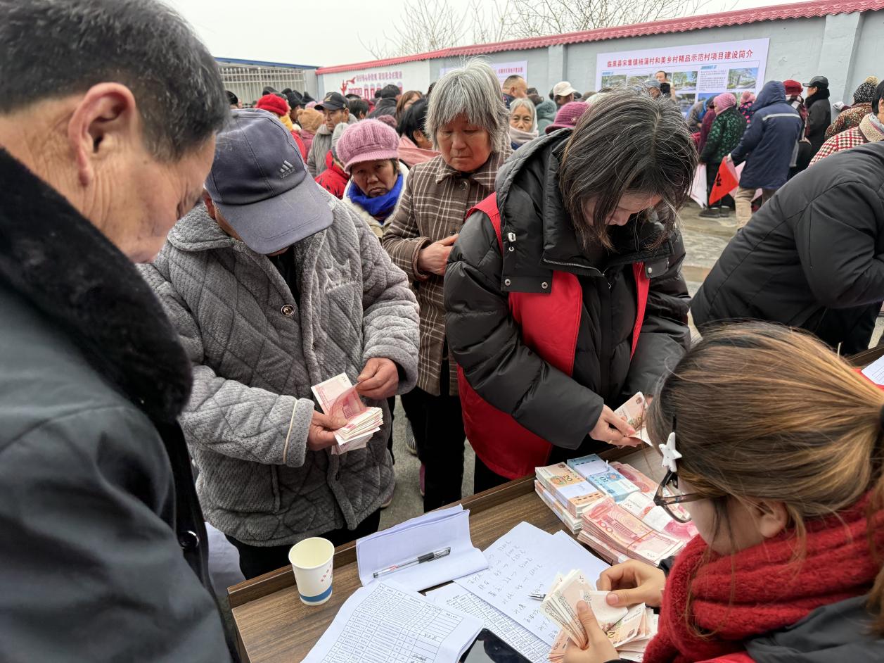 99da94f7cc8be269fef16951feeaef86