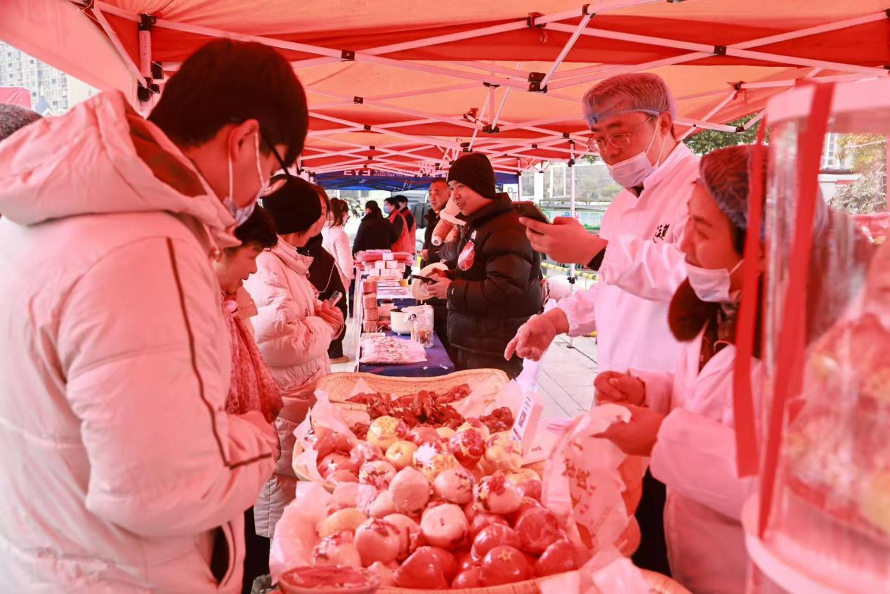 e5429aa15c285f0a96607644d456a749