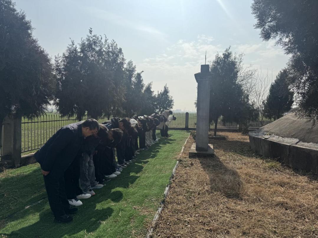 b38c5cd9152bd226311d8a1ed9963f4b