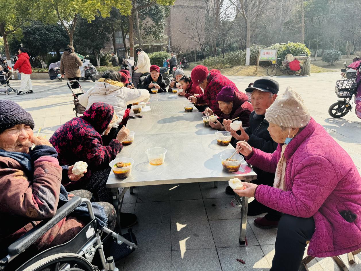 55690e9ca92ddd6f205b01b52f7e5608