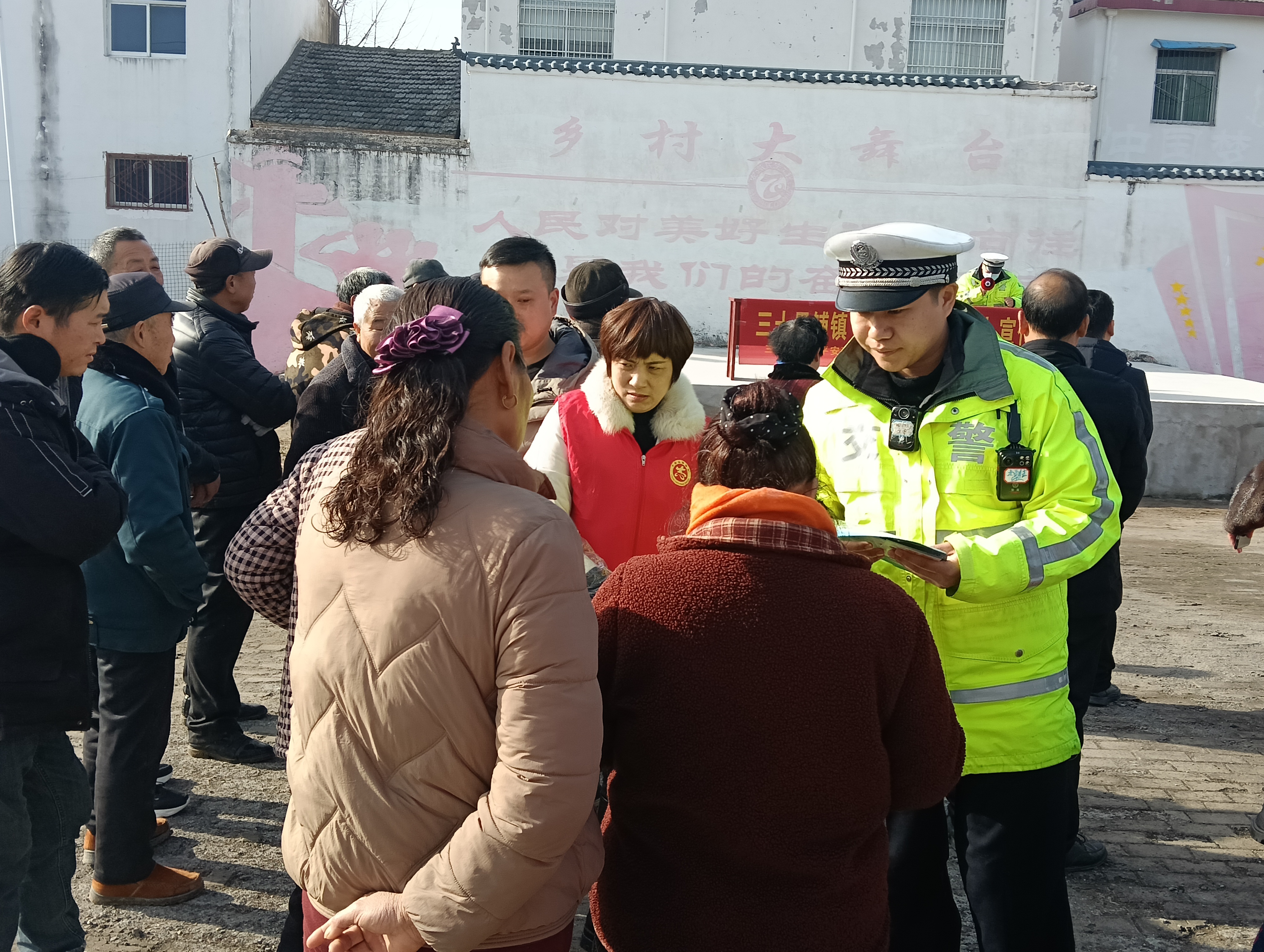 40a4f25af59f570ddb53f840cd116ee0