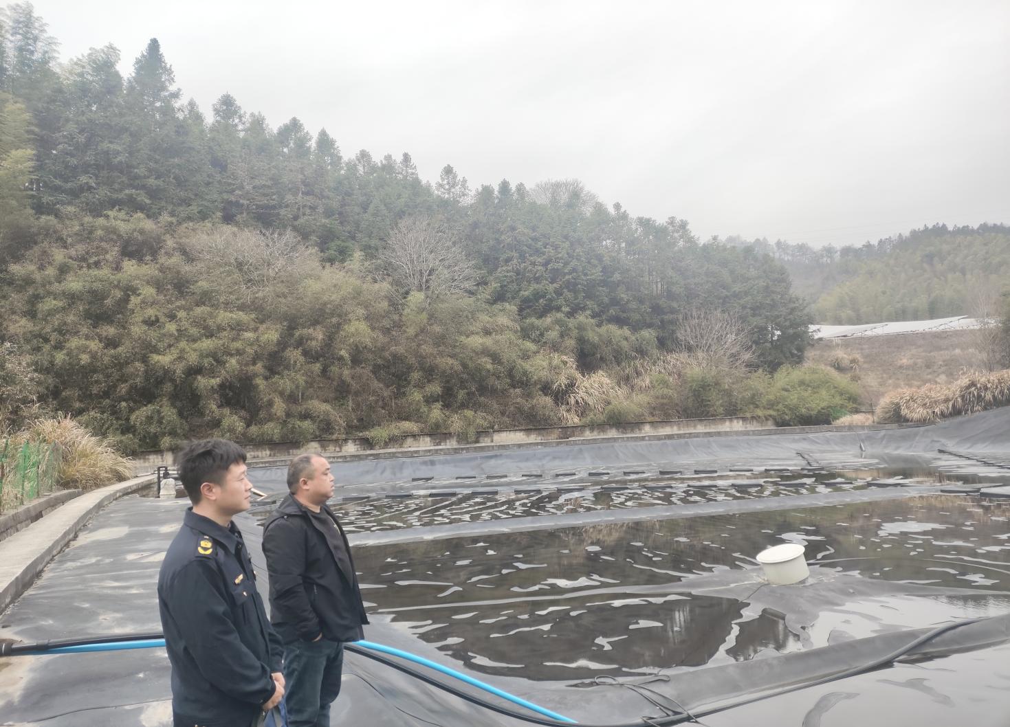 7c99e8de3b14943a35493e0a745cd145