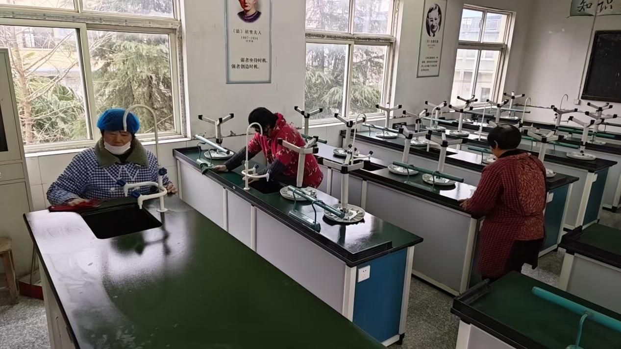 417836942b6305fbc691fe5878b63fa6