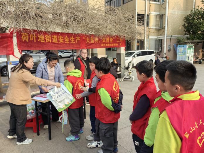 15dd2d05661dd246984c7f41c386cb07