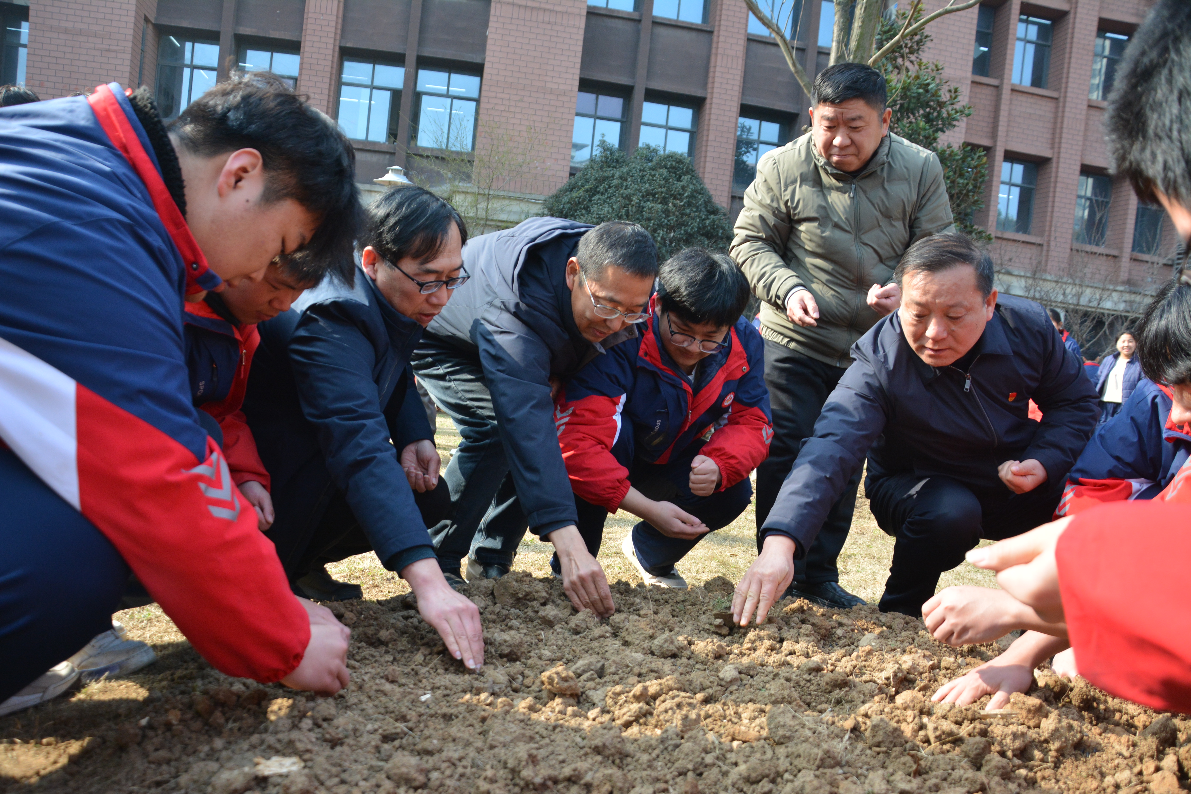 5d72f3d30257f992cdd63d1ac72a79a4