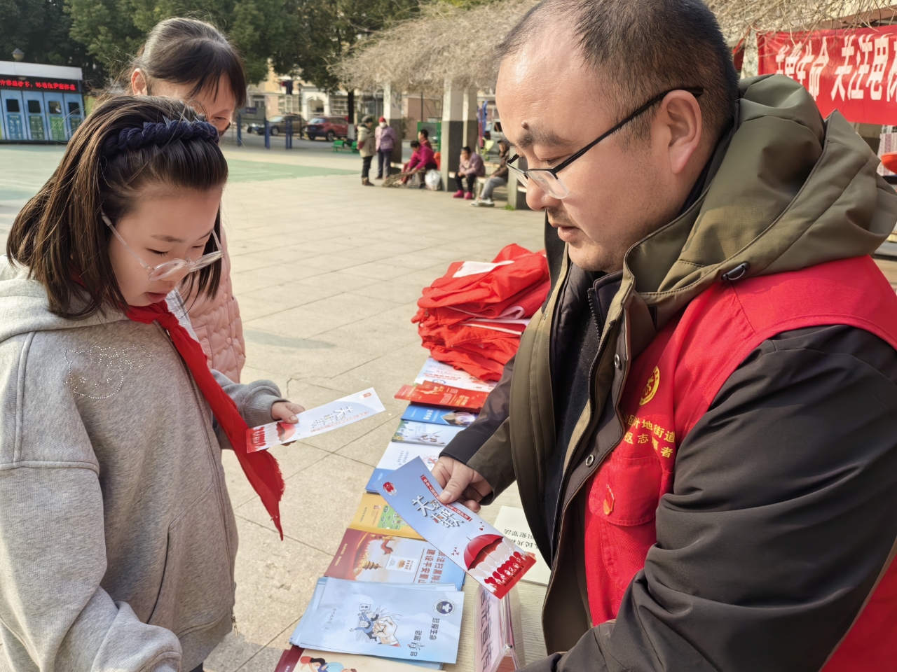 767d658671b585858c02553c582e2527