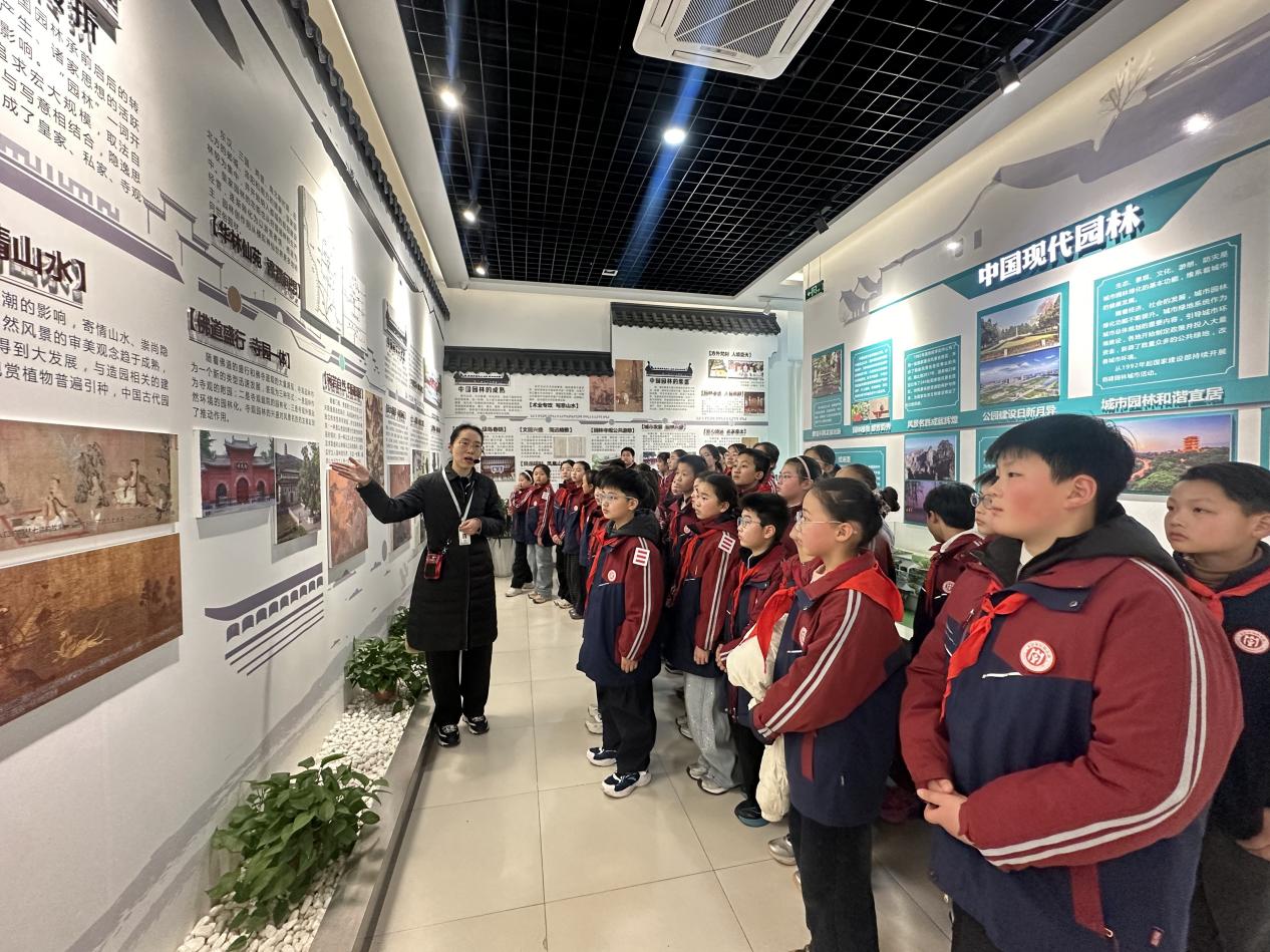 ebc1818887918a6f2be3d8e8b9e5c998