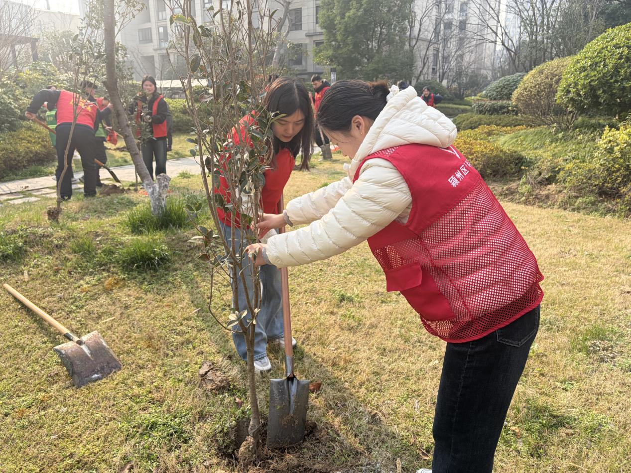 1c4ef87143cc2a03f806f98efab2e3bc