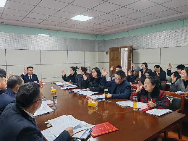 5e7470e58144c71b82140b77f7f774b3