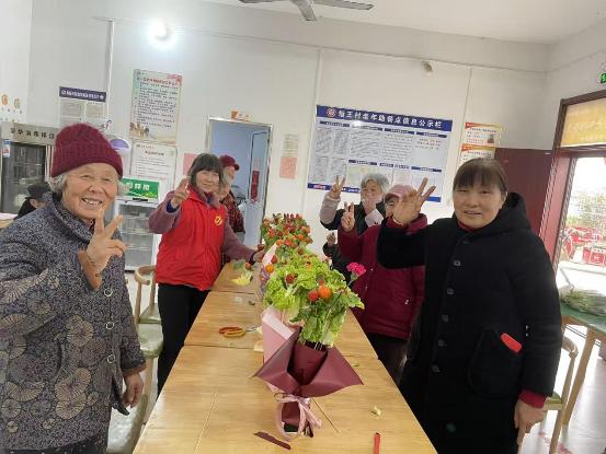 0df59b848b9138f3752e7320e5fe9529