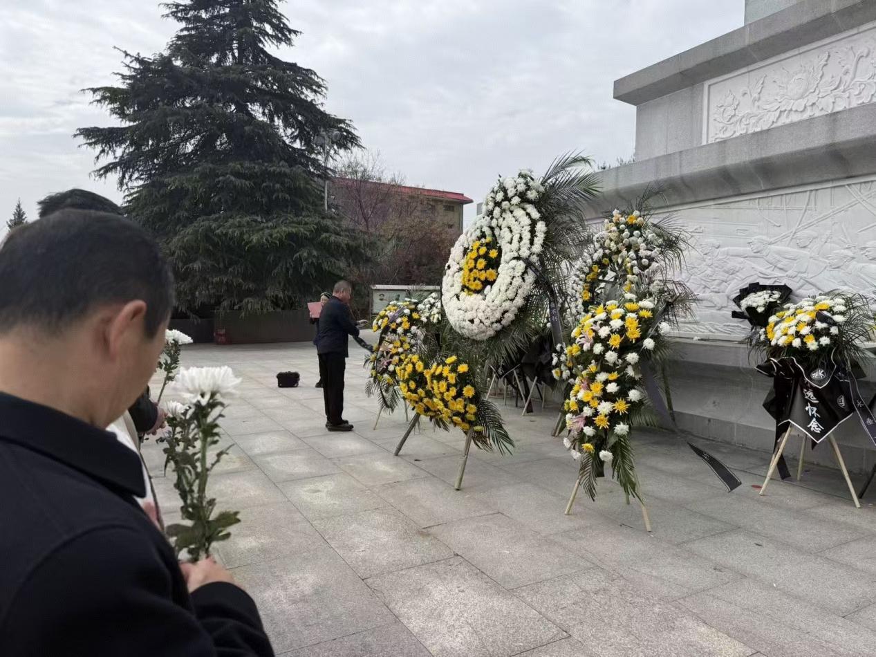 f7b8965752654cb1a097ef4298e47986