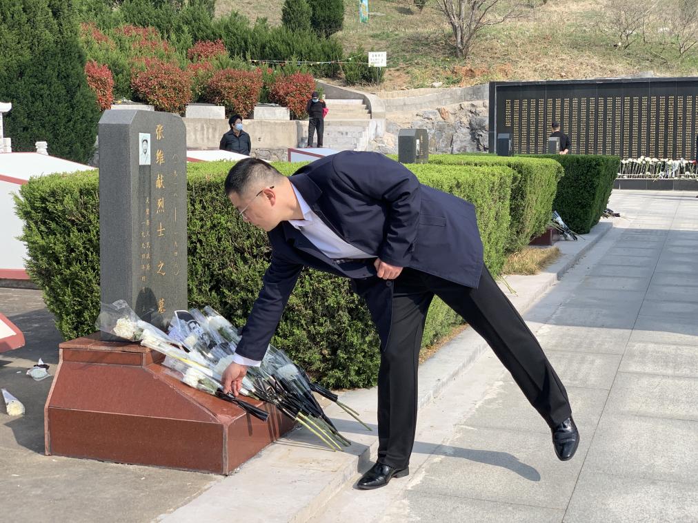 17fa5ebe7aad33c61ee5b3113e4648c1