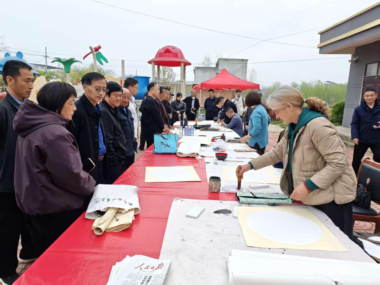 5c06c14077c9e40c354dffb2daac5845