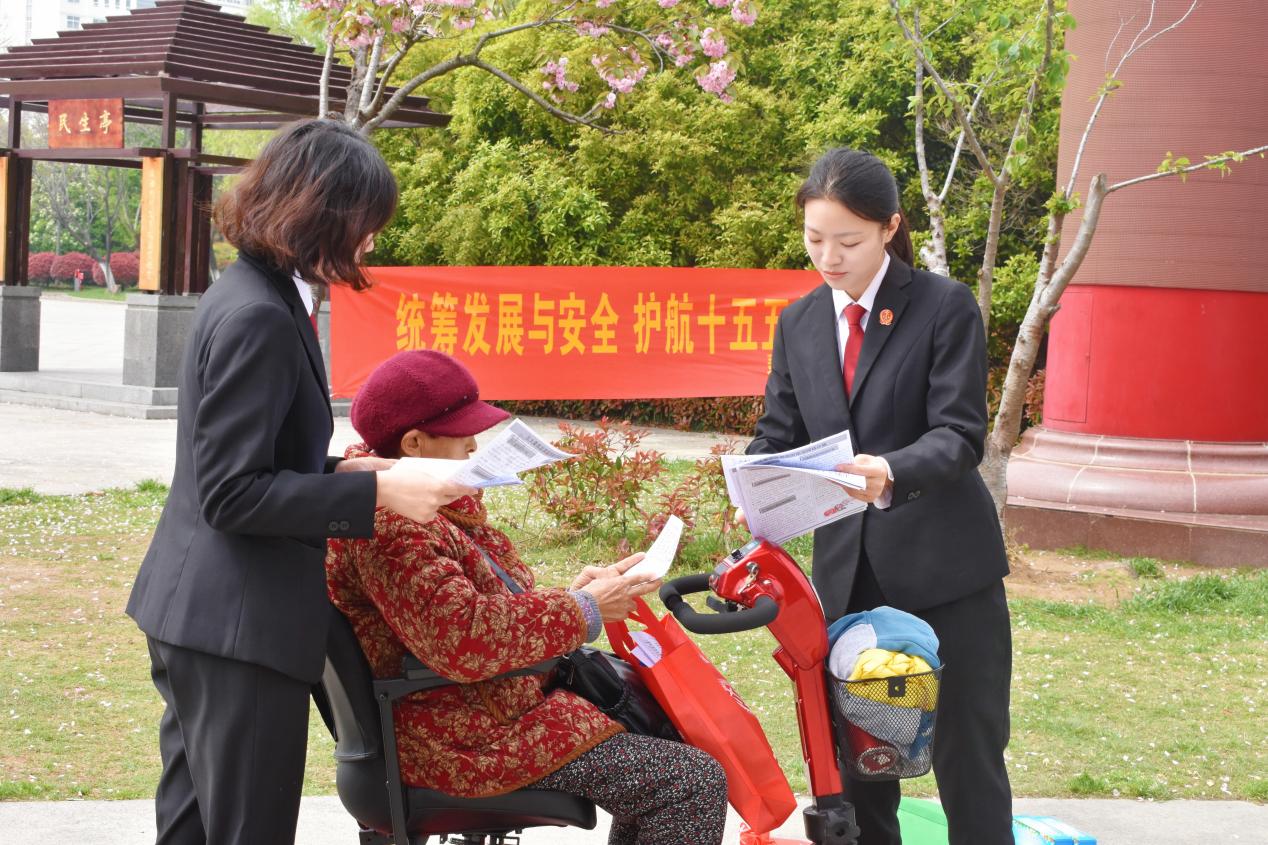 4c5ffe5f60acea1aee42b3bd6f1f9601