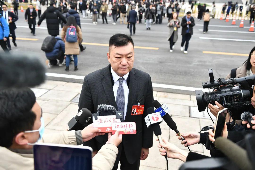 https://mmbiz.qpic.cn/sz_mmbiz_jpg/nIZfJGqtr8FGiabZqJXnA6hH6ic1B5gPfb8a17bxK0xbypbcIibribPgRfy8DQKaGJvH1L165s76siccicrZlicc8f5icA/640?wx_fmt=jpeg&from=appmsg