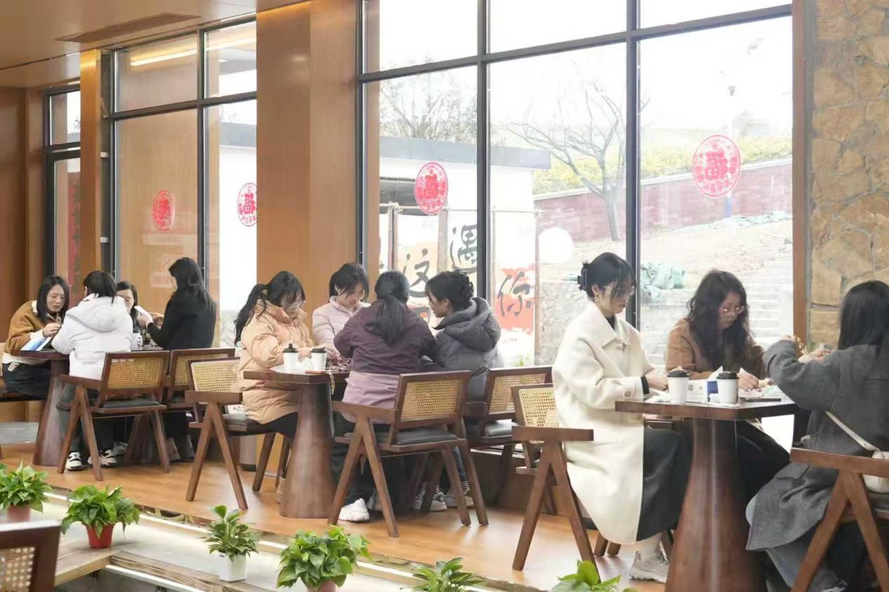 e572e5bd3623f93350db07595e05aec0