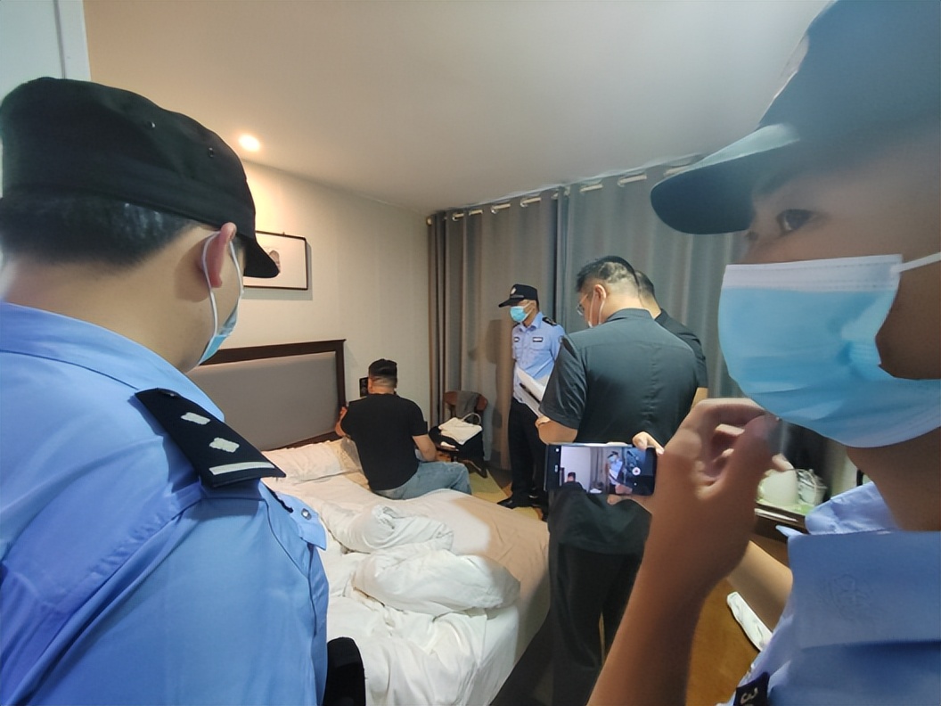 院长挂帅 冒雨再战 濉溪县法院“江淮风暴”执行攻坚优化营商环境之夏季行动高歌猛进